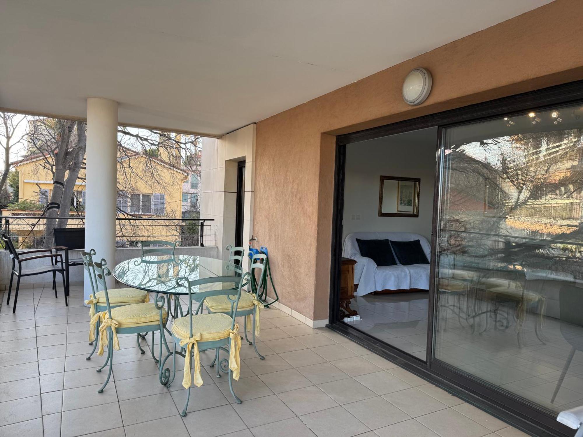 Spacious Luxury Apt, 12 Min Walk To Croisette Beach And Conf Centre Cannes Luaran gambar