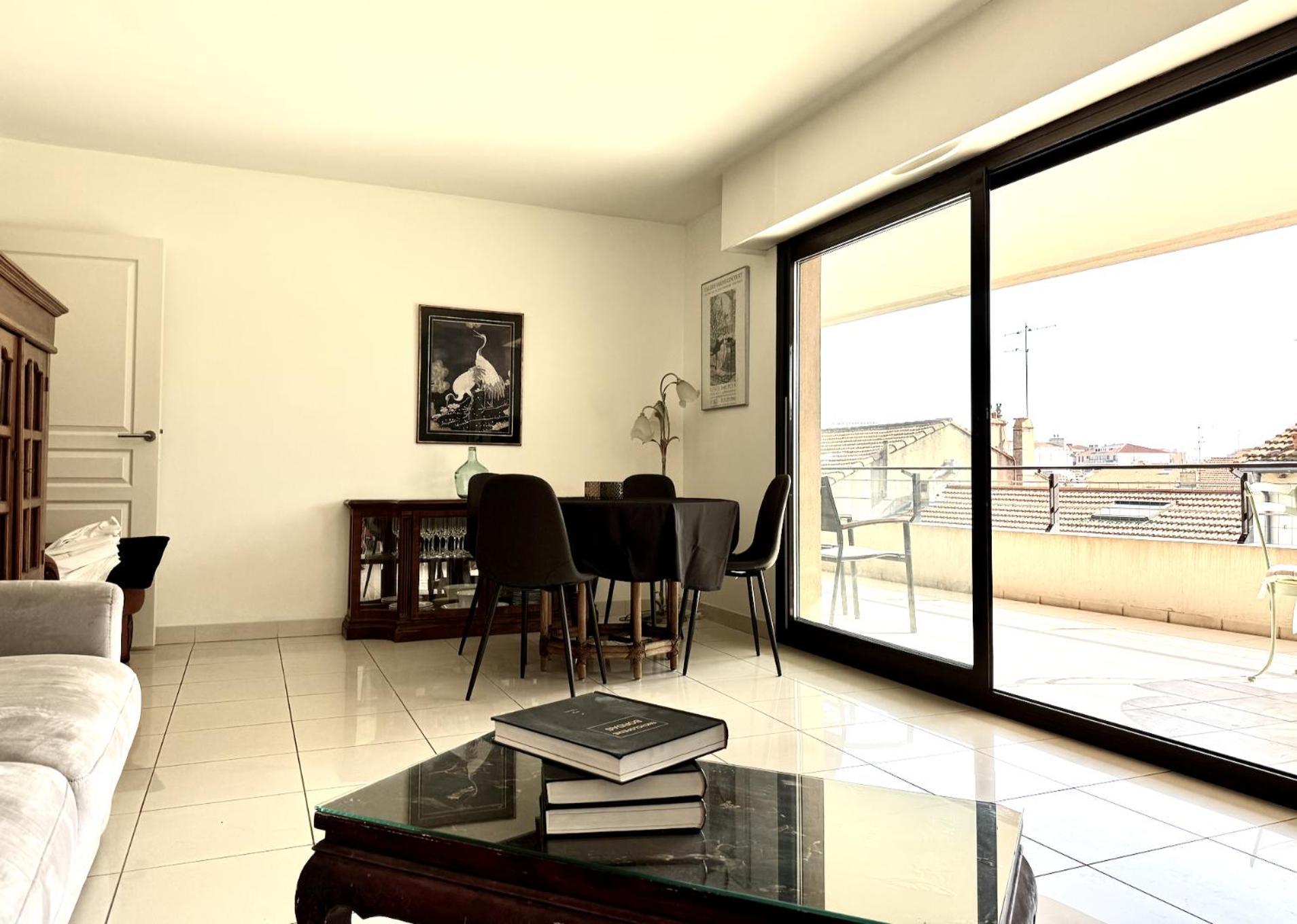 Spacious Luxury Apt, 12 Min Walk To Croisette Beach And Conf Centre Cannes Luaran gambar